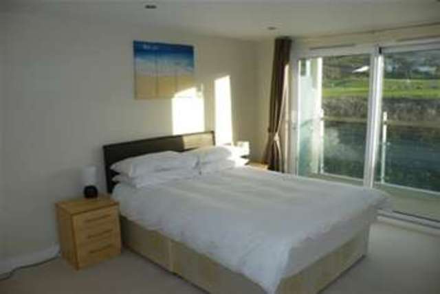  Image of 1 bedroom Flat to rent in Ayton Drive Portland DT5 at Portland, DT5 1FB