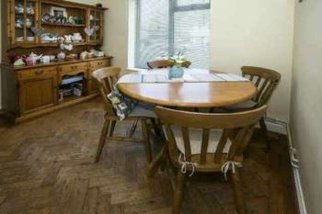  Image of 4 bedroom Semi-Detached house for sale in Avalon Road Earley Reading RG6 at Avalon Road  Reading, RG6 7NS