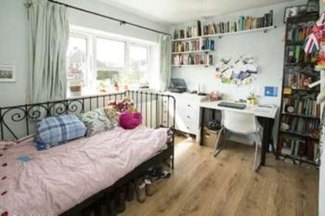  Image of 4 bedroom Semi-Detached house for sale in Avalon Road Earley Reading RG6 at Avalon Road  Reading, RG6 7NS