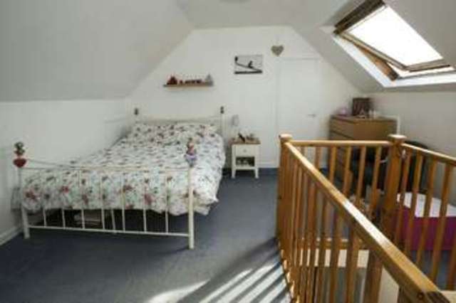  Image of 4 bedroom Semi-Detached house for sale in Avalon Road Earley Reading RG6 at Avalon Road  Reading, RG6 7NS