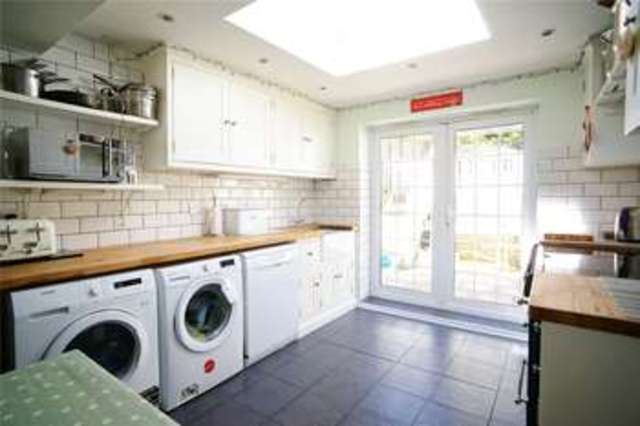  Image of 5 bedroom Terraced house for sale in Aveling Close Hoo Rochester ME3 at Hoo Rochester Hoo, ME3 9BZ