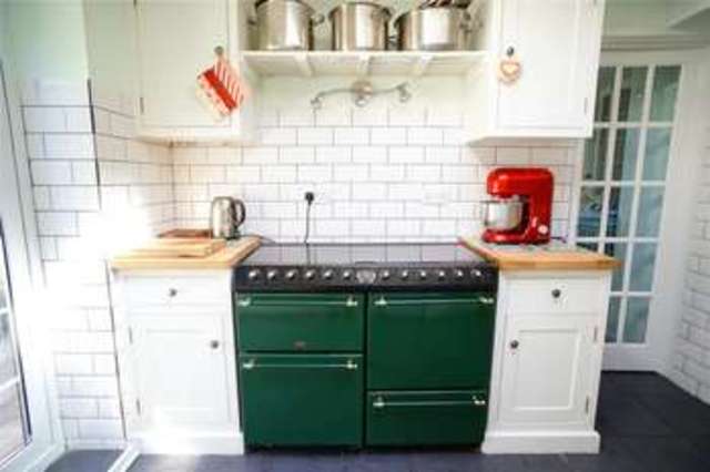  Image of 5 bedroom Terraced house for sale in Aveling Close Hoo Rochester ME3 at Hoo Rochester Hoo, ME3 9BZ