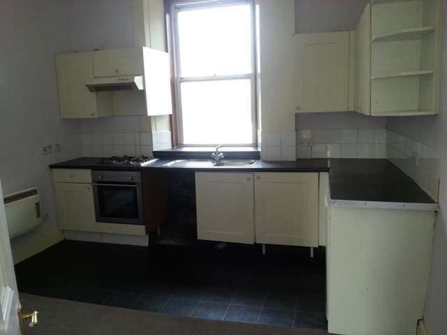  Image of 1 bedroom Flat to rent in Bankhall Street Glasgow G42 at Bankhall Street Govanhill Glasgow, G42 8SL