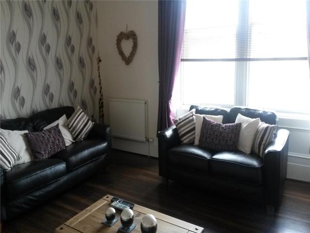  Image of 2 bedroom Flat to rent in Bannatyne Street Lanark ML11 at Lanark South Lanarkshire South Lanarkshire, ML11 7JR
