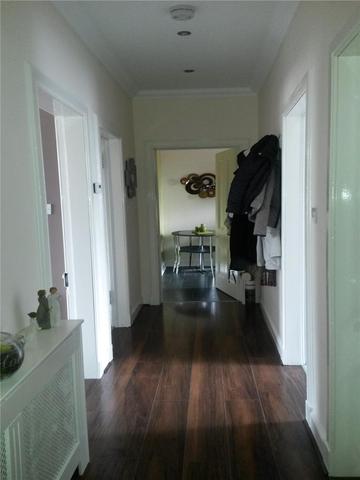  Image of 2 bedroom Flat to rent in Bannatyne Street Lanark ML11 at Lanark South Lanarkshire South Lanarkshire, ML11 7JR