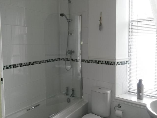  Image of 2 bedroom Flat to rent in Bannatyne Street Lanark ML11 at Lanark South Lanarkshire South Lanarkshire, ML11 7JR