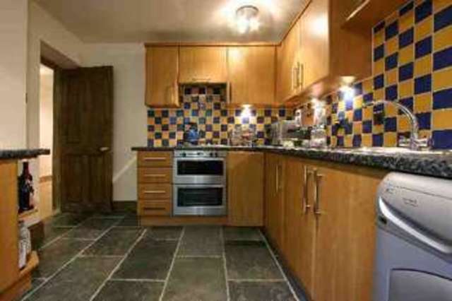 Image of 2 bedroom Flat to rent in Barnsbury Street London N1 at London  Islington, N1 1ER
