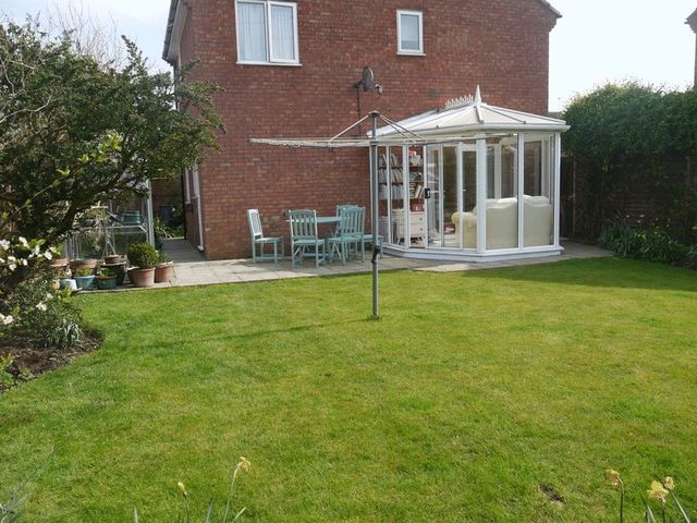  Image of 4 bedroom Detached house for sale in Barrie Close Aylesbury HP19 at Barrie Close  Aylesbury, HP19 8JF
