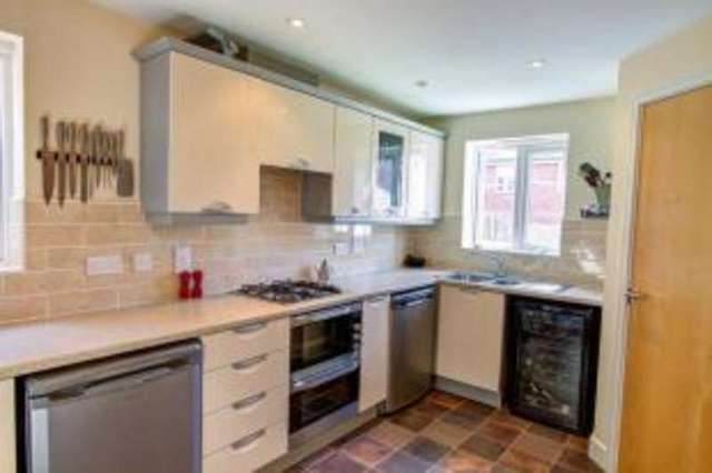  Image of 4 bedroom Detached house for sale in Gardiner Road Basingstoke RG24 at Basingstoke Hampshire Chineham, RG24 9FH
