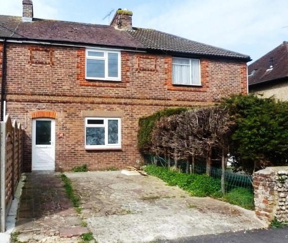  Image of 3 bedroom Detached house to rent in Beaconsfield Road Wick Littlehampton BN17 at Wick  Littlehampton, BN17 6LN