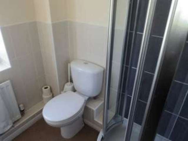  Image of 2 bedroom Flat to rent in Beamont Walk Brockworth Gloucester GL3 at Beamont Walk Brockworth Gloucester, GL3 4BL