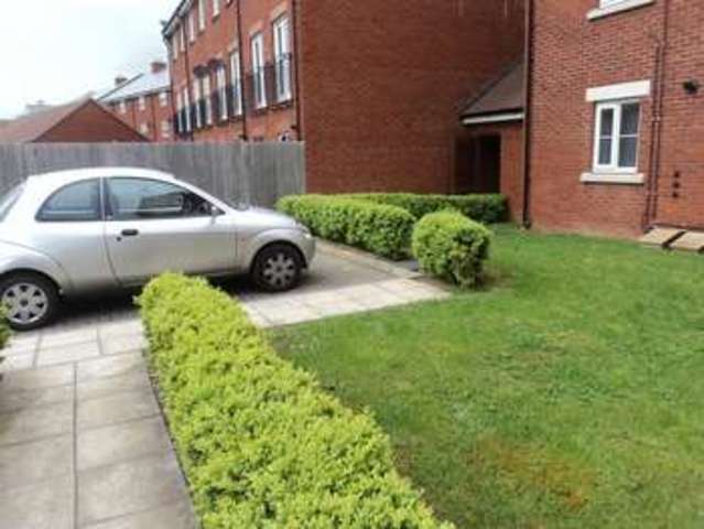  Image of 2 bedroom Flat to rent in Beamont Walk Brockworth Gloucester GL3 at Beamont Walk Brockworth Gloucester, GL3 4BL