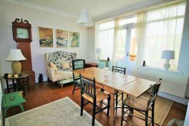  Image of 3 bedroom Detached house for sale in Auriol Drive Farlington Portsmouth PO9 at Bedhampton Havant Hampshire, PO9 3LR