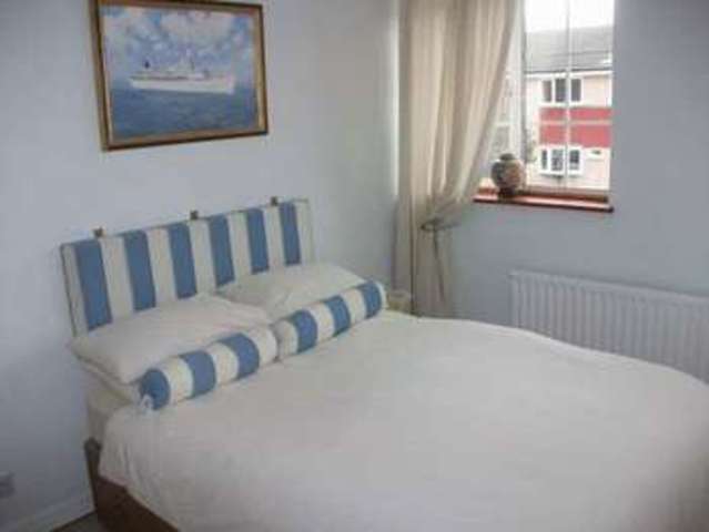  Image of 3 bedroom Semi-Detached house to rent in Beechcroft Avenue Linford Stanford-Le-Hope SS17 at Beechcroft Avenue Linford Stanford-Le-Hope, SS17 0RE
