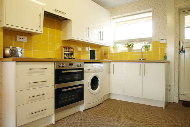  Image of 3 bedroom Detached house for sale in Belmont Avenue Springhead Oldham OL4 at Springhead Oldham Lees, OL4 4RL