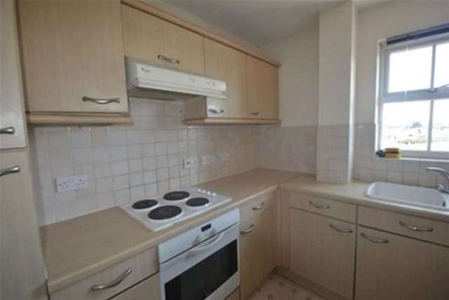  Image of 2 bedroom Flat for sale in Hyacinth Close Ilford IG1 at Berberis Court Hyacinth Close Ilford, IG1 2FT