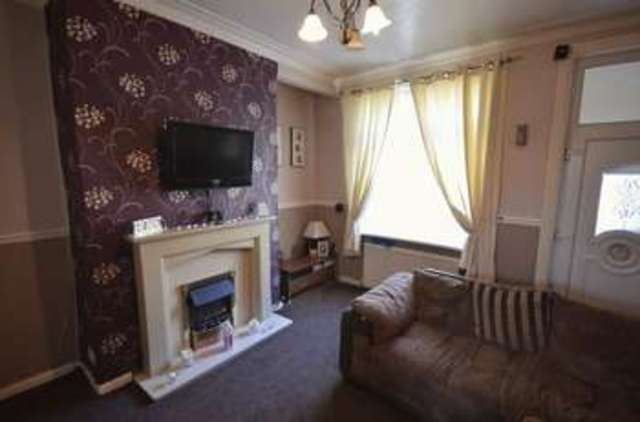  Image of 3 bedroom Terraced house for sale in Beverley Street Laisterdyke Bradford BD4 at Beverley Street  Bradford, BD4 8PU