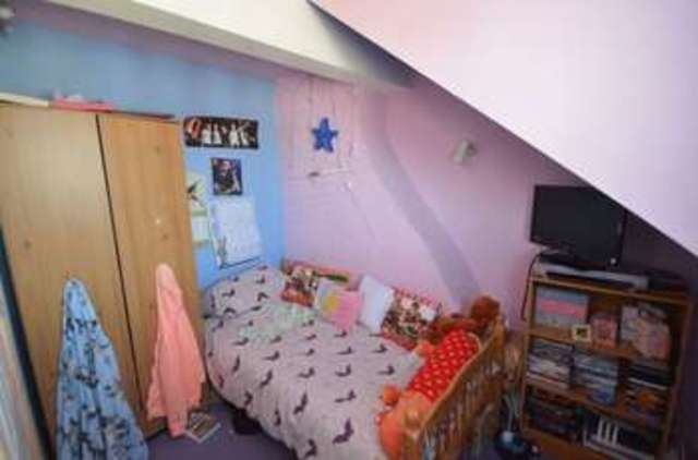  Image of 3 bedroom Terraced house for sale in Beverley Street Laisterdyke Bradford BD4 at Beverley Street  Bradford, BD4 8PU