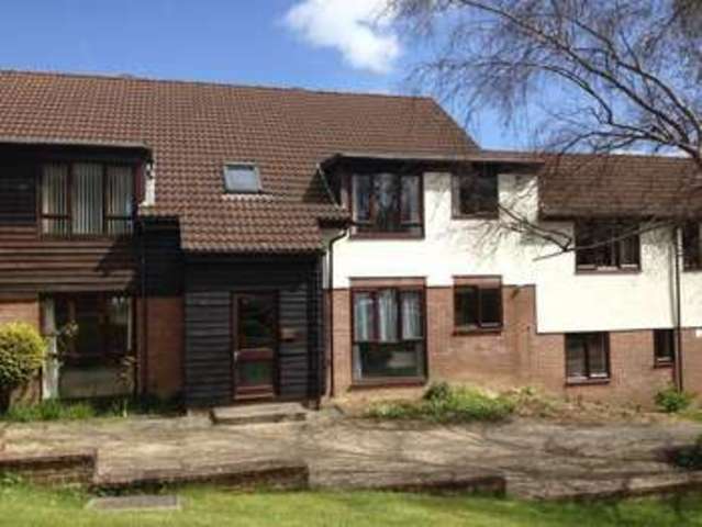  Image of 2 bedroom Flat for sale in Bicknell Gardens Yeovil BA21 at Bicknell Gardens  Yeovil, BA21 4LT