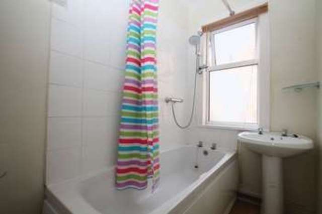 Image of 2 bedroom Flat to rent in Biddlestone Road Newcastle upon Tyne NE6 at Biddlestone Road  Newcastle Upon Tyne, NE6 5SP