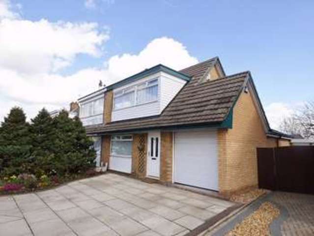  Image of 3 bedroom Detached house for sale in Birdwell Drive Great Sankey Warrington WA5 at Great Sankey  Warrington, WA5 1XB