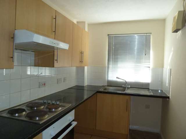  Image of 2 bedroom Flat to rent in Blessing Way Barking IG11 at Blessing Way  Barking, IG11 0XH