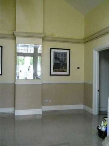  Image of 2 bedroom Flat to rent in Roughets Lane Bletchingley Redhill RH1 at Roughets Lane Bletchingley Redhill, RH1 4QX