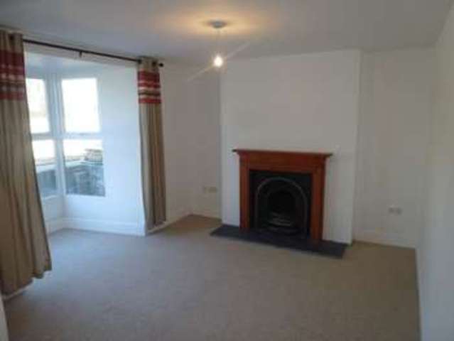  Image of 3 bedroom Terraced house to rent in St. Marys Road Bodmin PL31 at St. Marys Road  Bodmin, PL31 1NF
