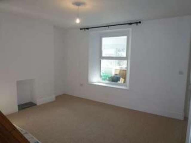  Image of 3 bedroom Terraced house to rent in St. Marys Road Bodmin PL31 at St. Marys Road  Bodmin, PL31 1NF