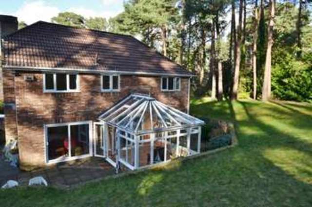  Image of 4 bedroom Detached house to rent in St. Georges Close Bournemouth BH8 at Queens Park  Bournemouth, BH8 9DS