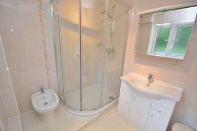  Image of 4 bedroom Detached house to rent in St. Georges Close Bournemouth BH8 at Queens Park  Bournemouth, BH8 9DS