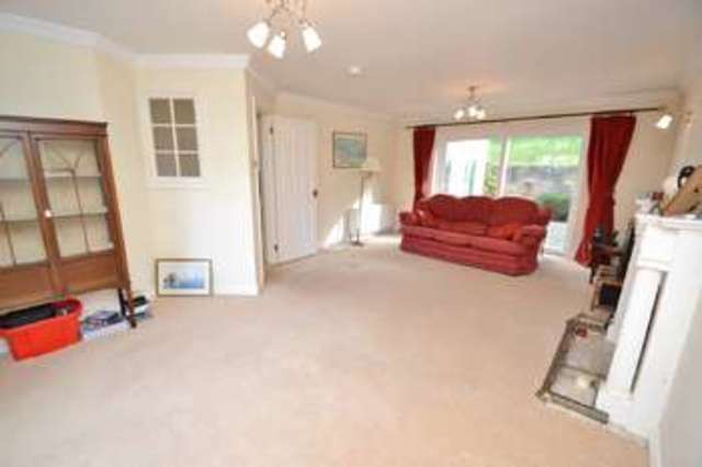  Image of 4 bedroom Detached house to rent in St. Georges Close Bournemouth BH8 at Queens Park  Bournemouth, BH8 9DS