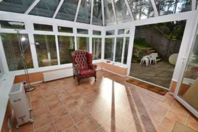  Image of 4 bedroom Detached house to rent in St. Georges Close Bournemouth BH8 at Queens Park  Bournemouth, BH8 9DS