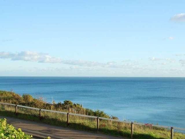  Image of 2 bedroom Flat to rent in Grove Road Bournemouth BH1 at 59 Grove Road  Bournemouth, BH1 3AT