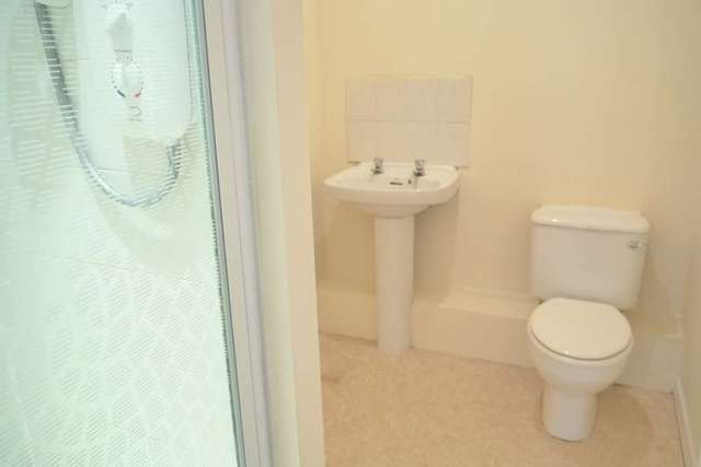  Image of 4 bedroom Detached house to rent in Grove Road Bournemouth BH1 at 59 Grove Road  Bournemouth, BH1 3AT