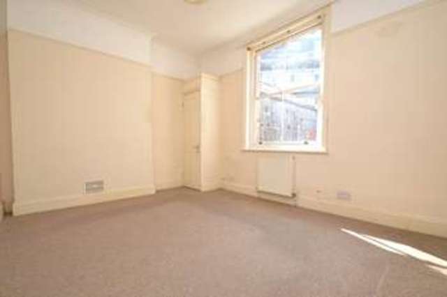  Image of 2 bedroom Flat for sale in Suffolk Road Bournemouth BH2 at Bournemouth, BH2 5SU