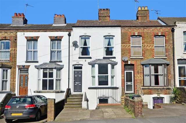  Image of 3 bedroom Terraced house for sale in Boxley Road Maidstone ME14 at Maidstone Kent Maidstone, ME14 2TL