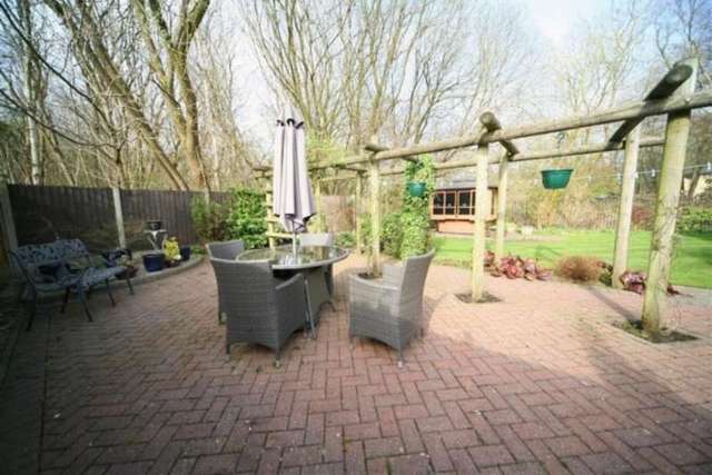  Image of 4 bedroom Detached house for sale in Bradshaw Hall Drive Bolton BL2 at BRADSHAW HALL DRIVE BRADSHAW BOLTON, BL2 4NY