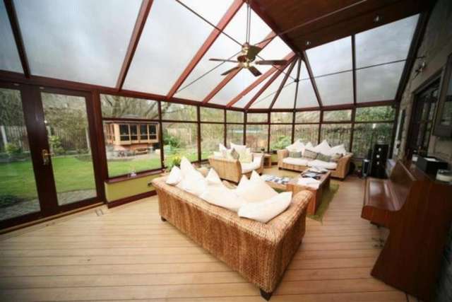  Image of 4 bedroom Detached house for sale in Bradshaw Hall Drive Bolton BL2 at BRADSHAW HALL DRIVE BRADSHAW BOLTON, BL2 4NY
