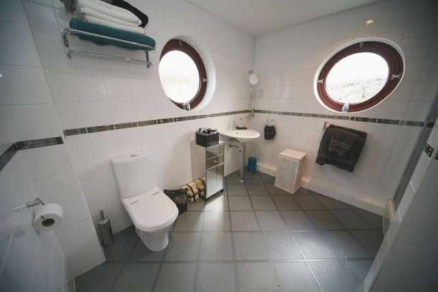  Image of 4 bedroom Detached house for sale in Bradshaw Hall Drive Bolton BL2 at BRADSHAW HALL DRIVE BRADSHAW BOLTON, BL2 4NY
