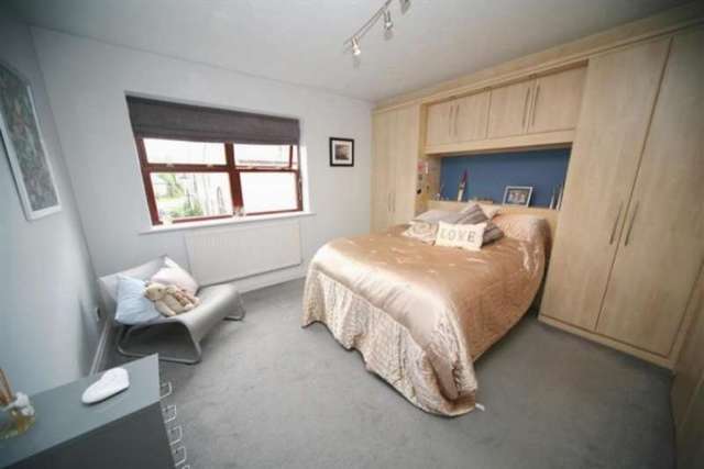  Image of 4 bedroom Detached house for sale in Bradshaw Hall Drive Bolton BL2 at BRADSHAW HALL DRIVE BRADSHAW BOLTON, BL2 4NY
