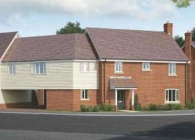  Image of 4 bedroom Semi-Detached house for sale in Braiding Crescent Braintree CM7 at Braintree Essex Braintree, CM7 3LU