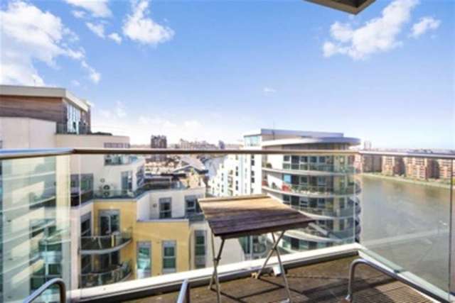  Image of 2 bedroom Flat to rent in Bridges Court London SW11 at London, SW11 3GZ