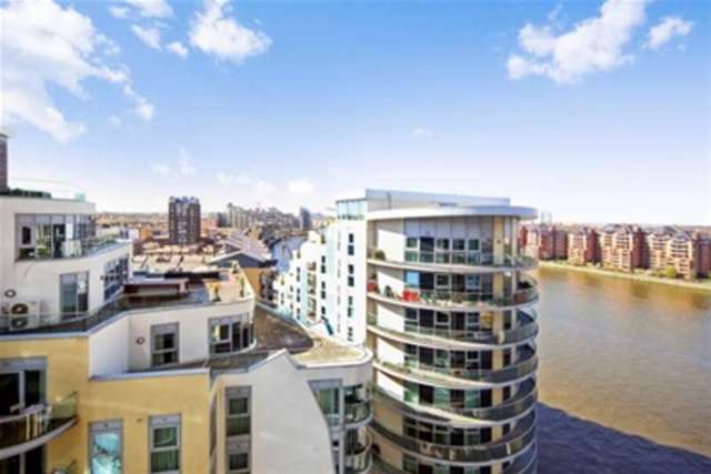  Image of 2 bedroom Flat to rent in Bridges Court London SW11 at London, SW11 3GZ