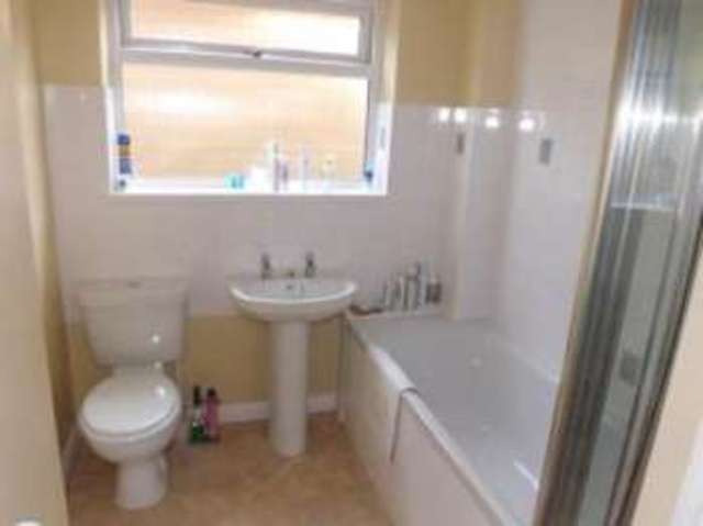  Image of 2 bedroom Bungalow for sale in Maple Gardens Bridport DT6 at Bridport Dorset Bothenhampton, DT6 4DP