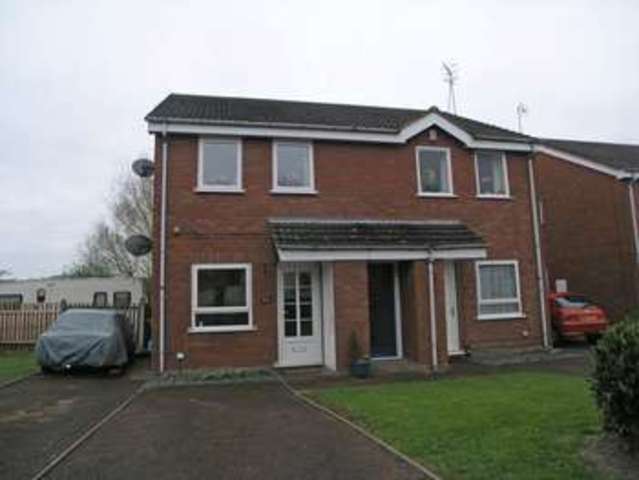  Image of 1 bedroom Flat for sale in Hern Road Brierley Hill DY5 at Hern Road  Brierley Hill, DY5 2PW