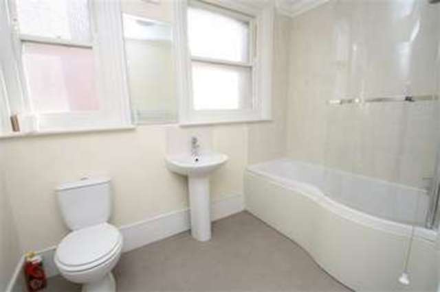  Image of 2 bedroom Flat for sale in Brighton Road Worthing BN11 at Worthing, BN11 2EL