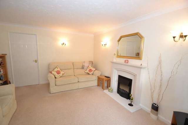  Image of 3 bedroom Detached house for sale in Twin Oaks Close Broadstone BH18 at Broadstone, BH18 8JF