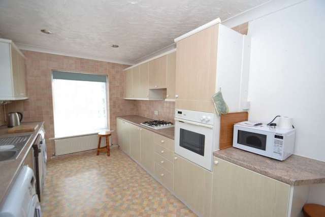  Image of 2 bedroom Detached house for sale in Silverdale Close Broadstone BH18 at Broadstone, BH18 9JD