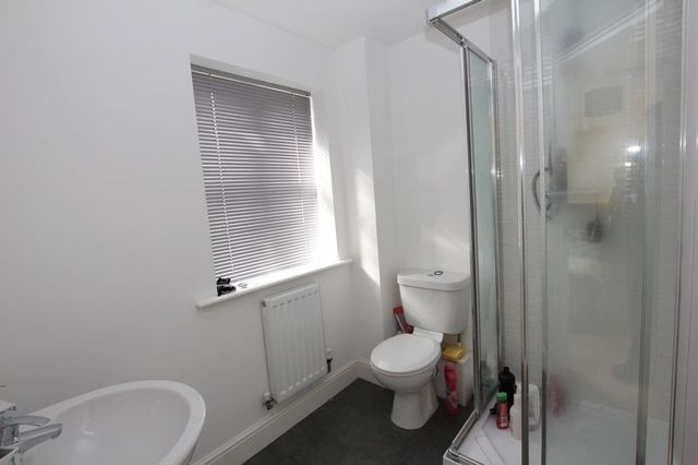  Image of 4 bedroom Semi-Detached house for sale in Bronte Close East Ardsley Wakefield WF3 at Bronte Close East Ardsley Wakefield, WF3 2FE